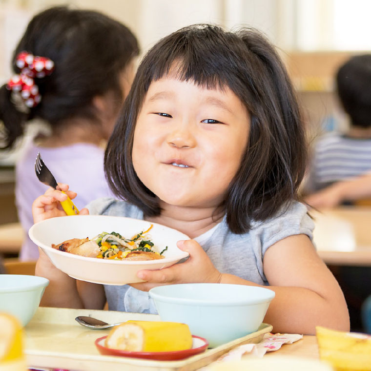 給食の様子(写真)