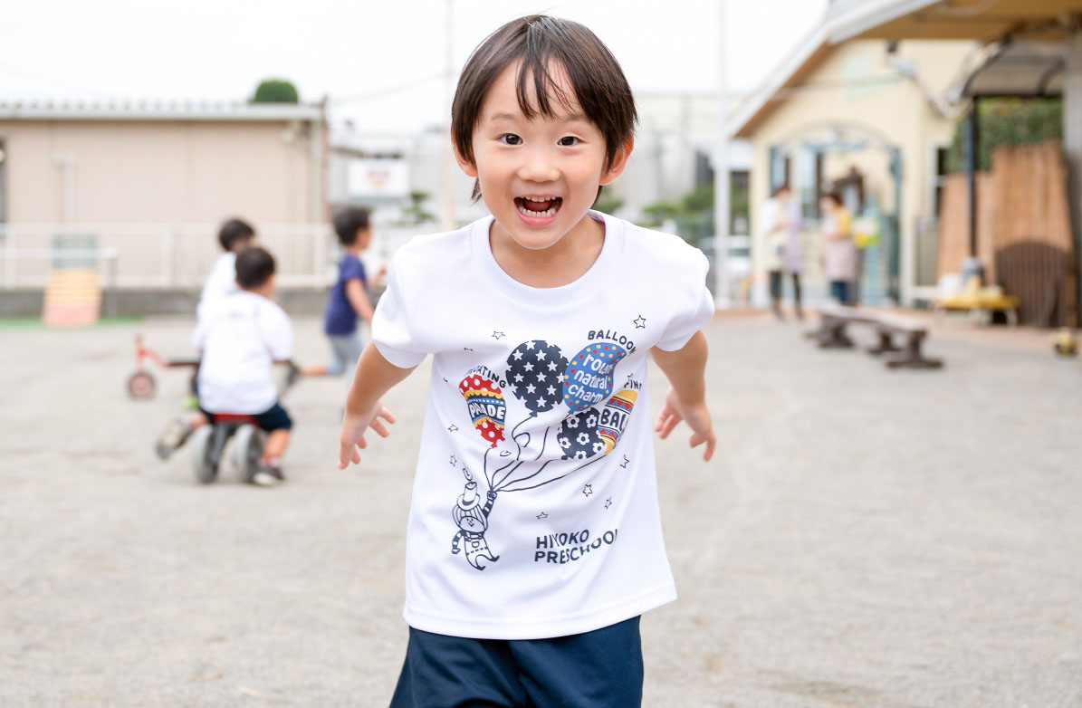 指定服のご紹介 | ひよこプリスクール｜高崎市の幼保連携型認定こども園 指定服
