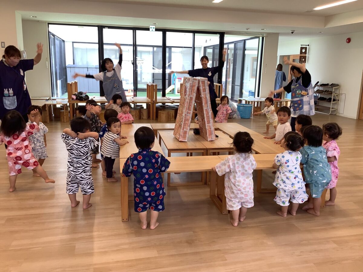 活動の様子〜1歳児〜