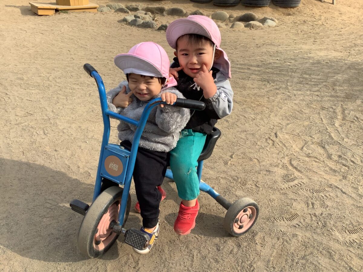 活動の様子〜1歳児クラス〜