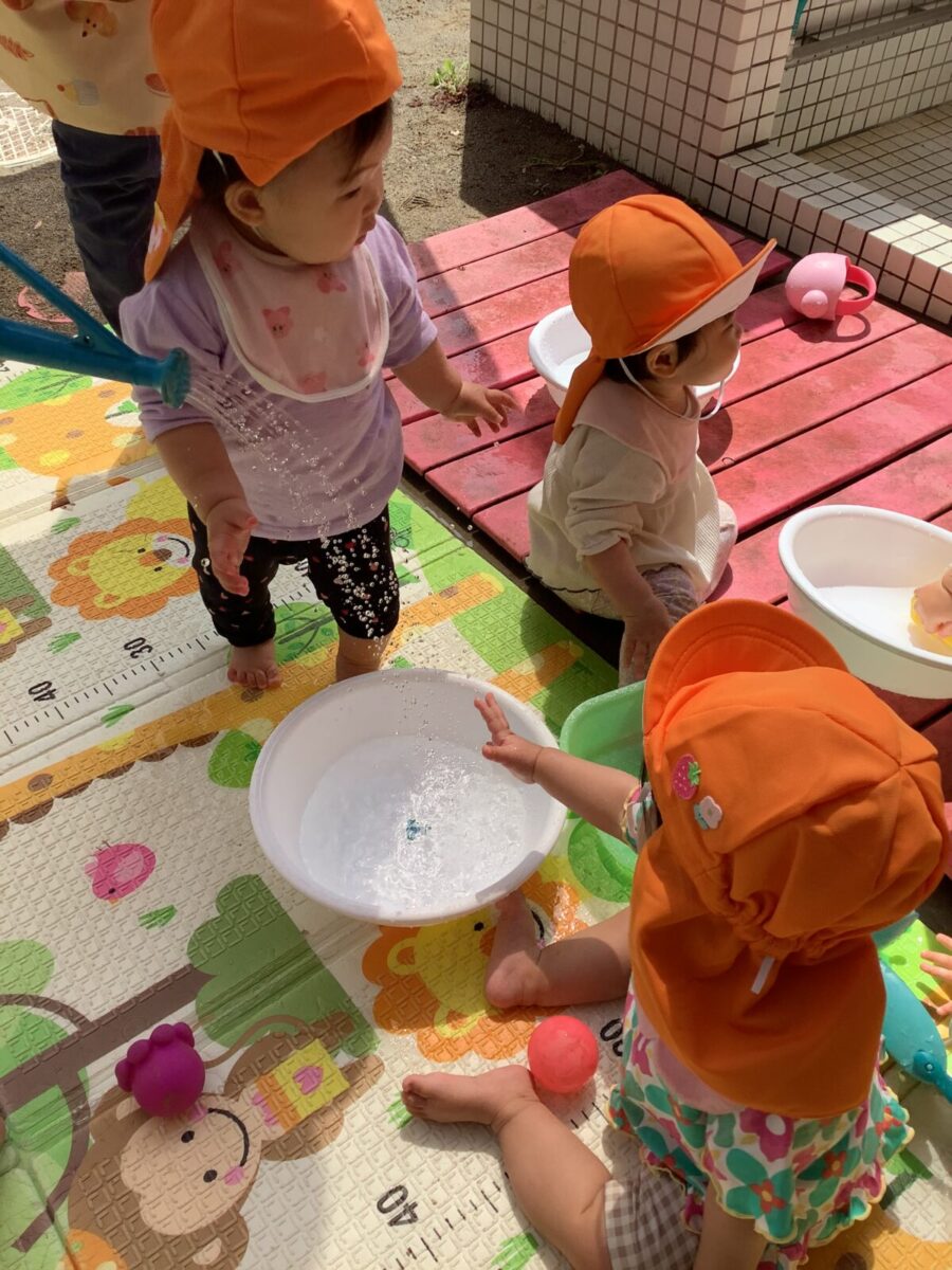 活動の様子〜０歳児〜